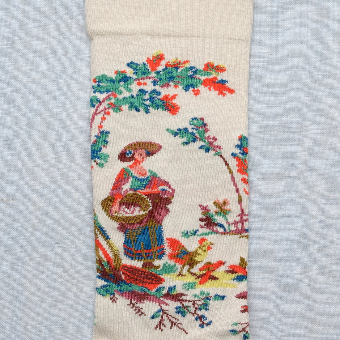 Toile de Jouy - The Natural Gardener