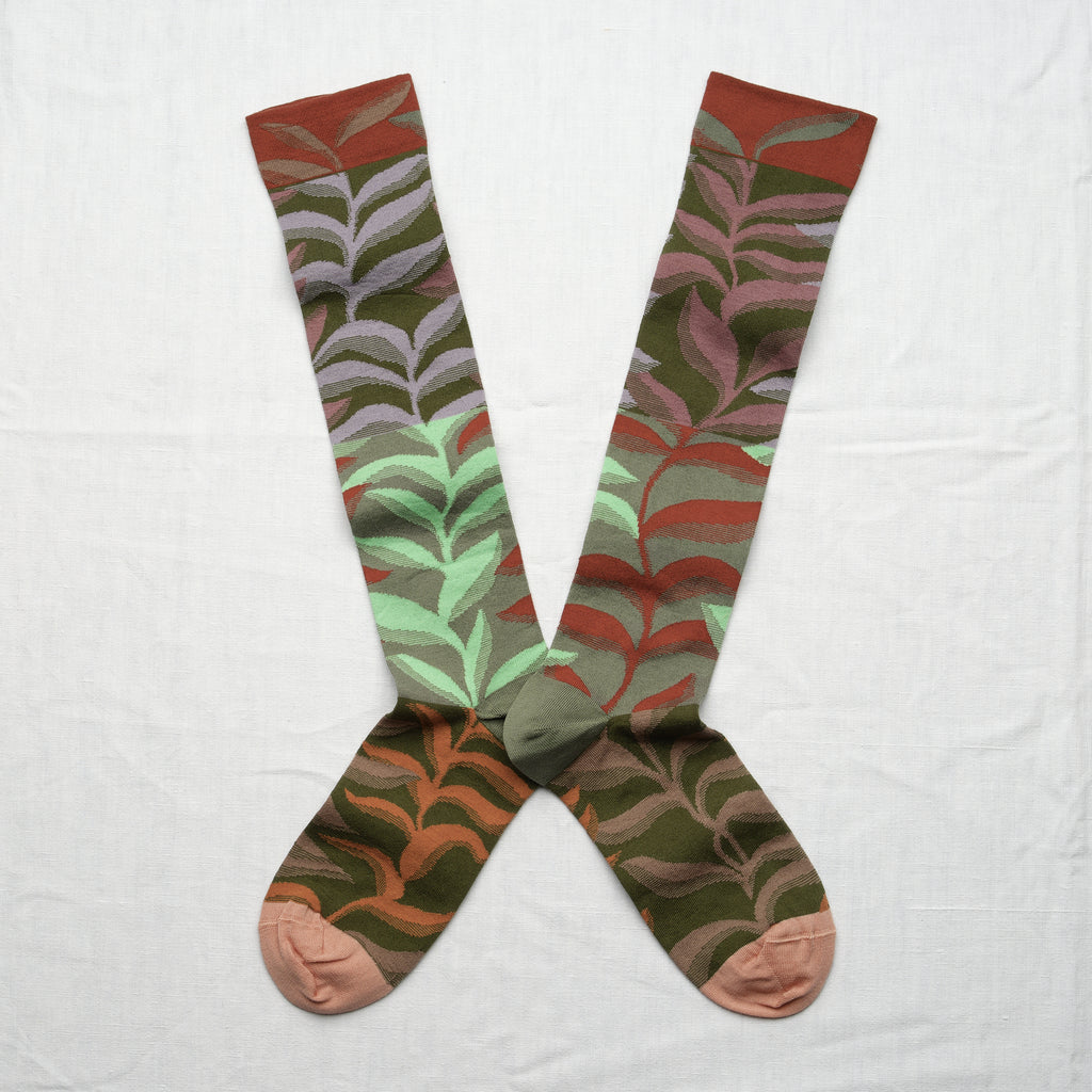 Leaf Pattern Knee-Highs